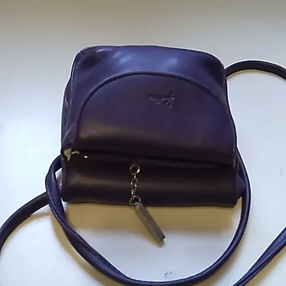 Vintage, Small Purple, Cross Body,  handbag, Strap, removable, Purple, Zipper - Picture 9 of 9